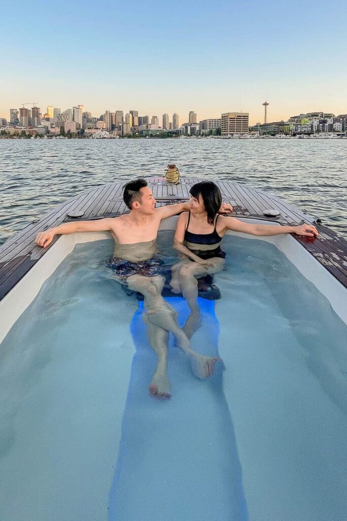 hot tub boat seattle