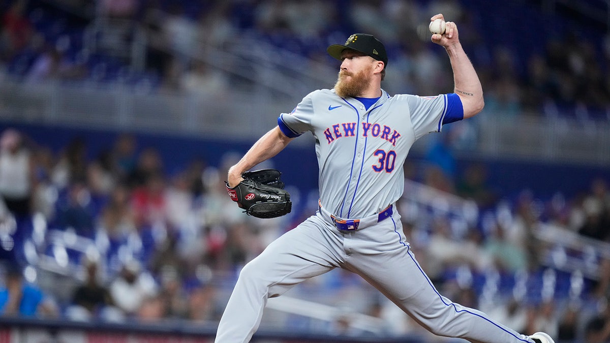 Jake Diekman throws out a pitch