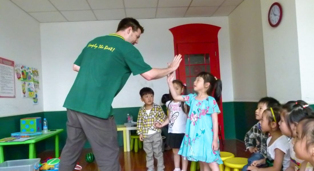 teaching children English in China