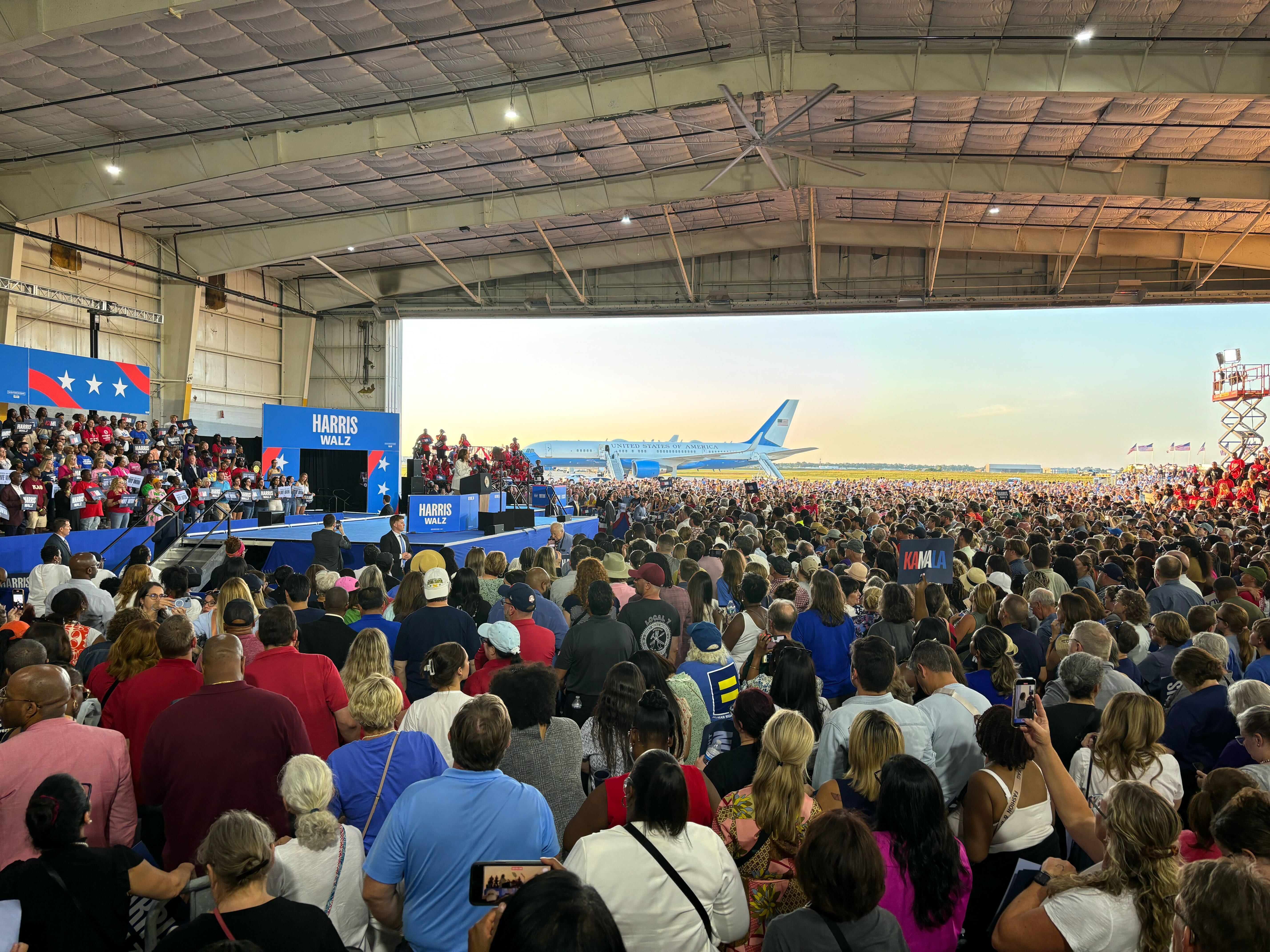  The scene from a Kamala Harris and Tim Walz rally in Detroit on Aug. 7, 2024. Former president Donald Trump falsely claimed that another picture of the rally showing a large crowd was generated by artificial intelligence.